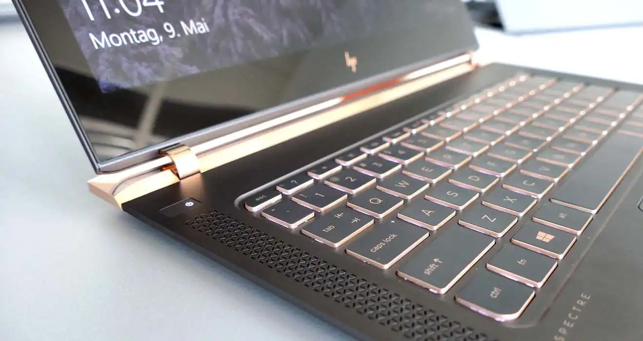Ремонт ноутбуков HP в Астрахани