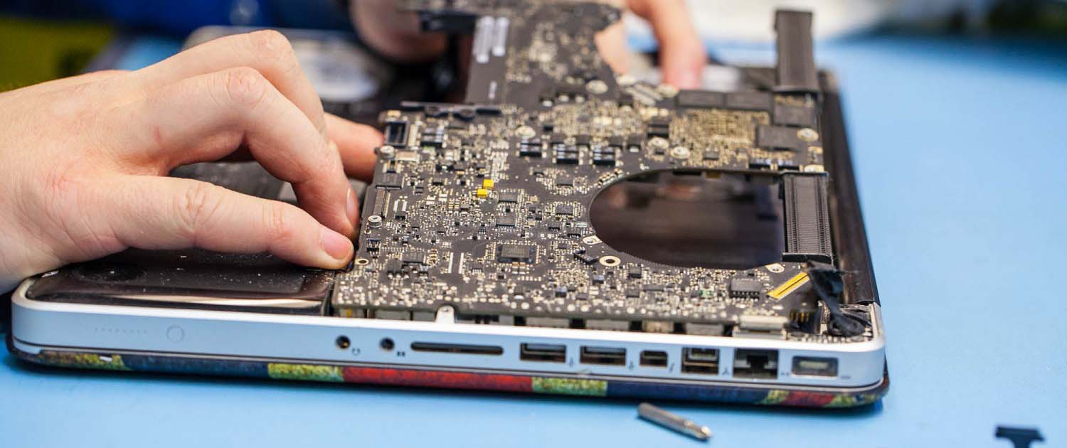 Замена или ремонт видеочипа ноутбука Apple MacBook в Астрахани